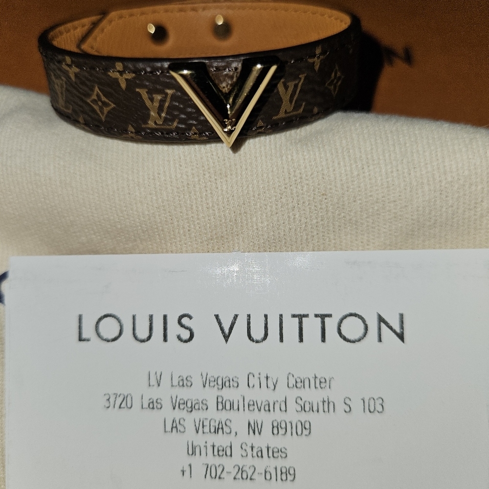 Louis Vuitton Bracelet - Picture 7 of 7